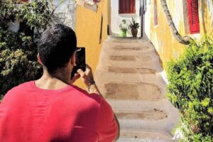 Athens Instagram Photo Tour: Most Instagrammable spots & Hidden gems - Where you meet and how long you’ll be walking