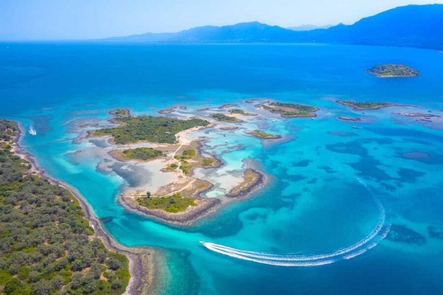 Athens: Lichadonisia Islets Beach Day with Short Boat Ride - Lichadonisia beach time: sunbeds, snorkeling-ready water, and your own pace