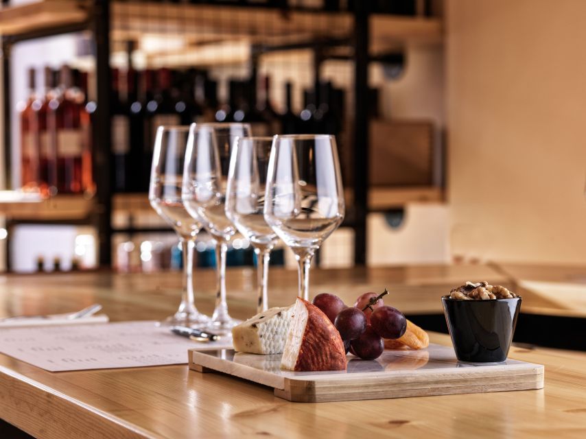 Athens: Mediterranean Gin Tasting Experience - Three gins, one clear idea
