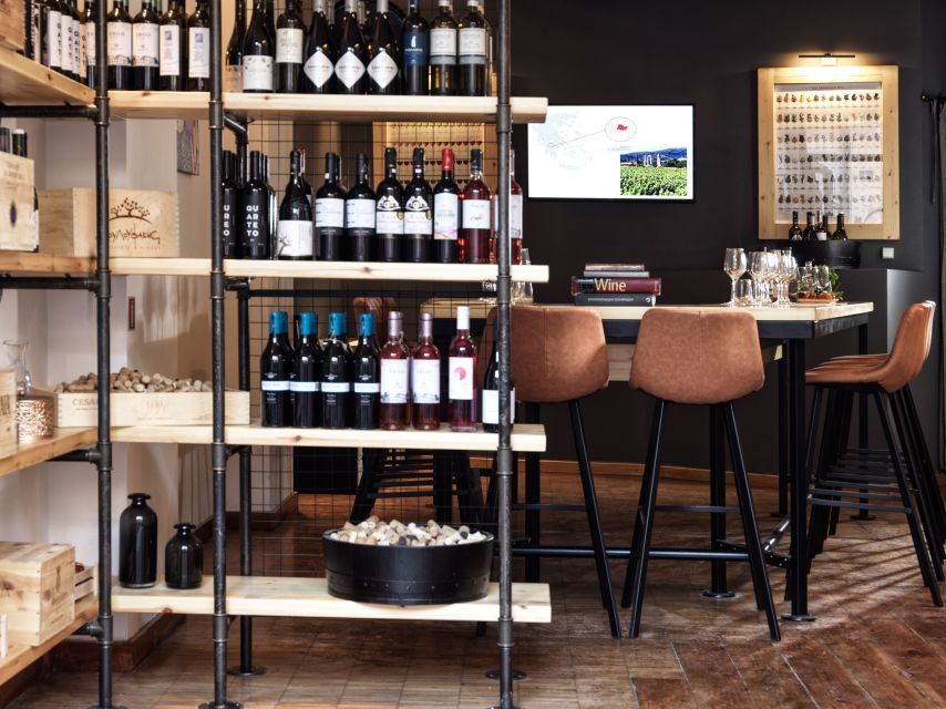 Athens: Mediterranean Gin Tasting Experience - Should you book it?