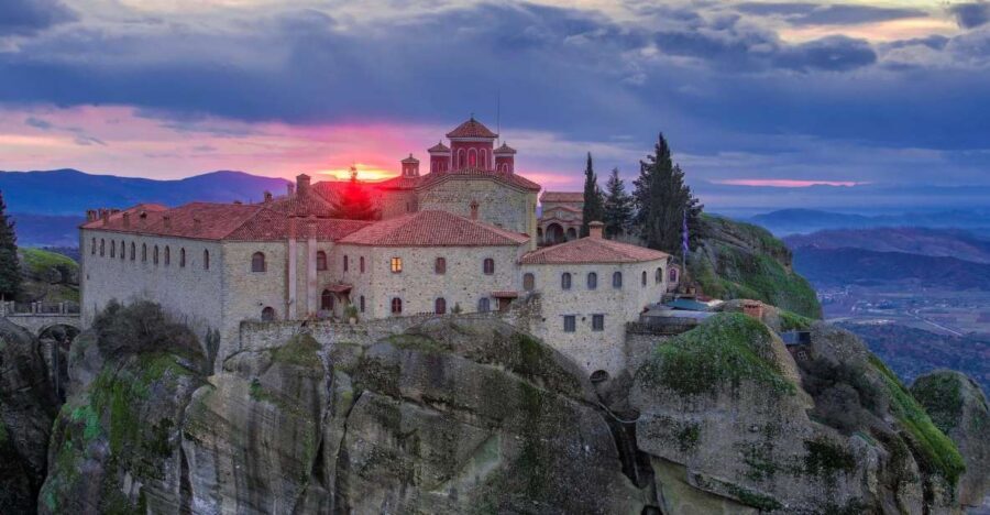 Athens: Meteora 2-Day Trip with Hotel, Sunset & Morning tour - Key things that make this Meteora trip worth your time