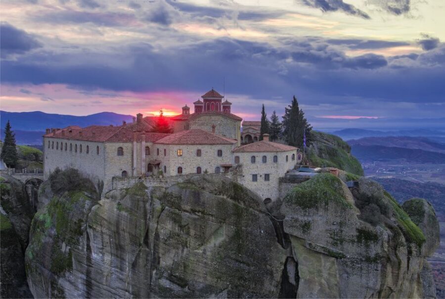 Athens: Meteora 2-Day Trip with Hotel, Sunset & Morning tour - Sunset tour: monasteries, a Byzantine church, and the quiet places