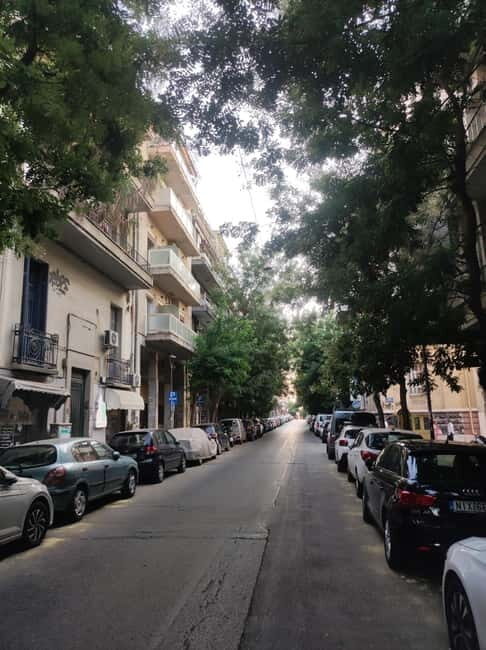 Athens: Mysteries, Crime, & Conspiracy Theories Walking Tour - The included Greek treat and why it matters (even if you skip meals)