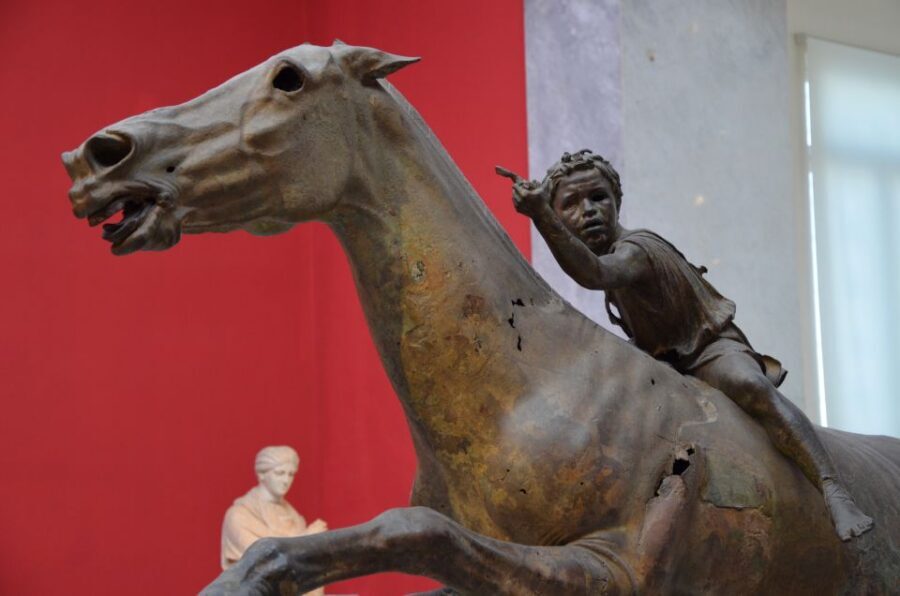 Athens: National Archaeological Museum Private Guided Tour - Pacing and language: how it affects your experience