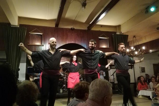 Athens Night Sightseeing Tour with Greek Dinner Show - Getting Started: Amalia Hotel Pickup and a Real 8:00 pm Departure