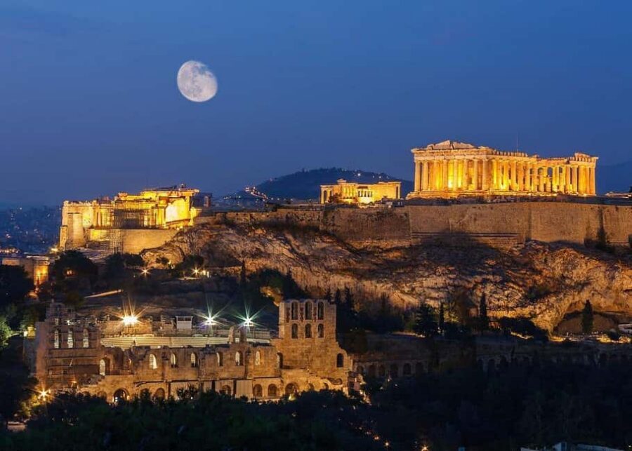 Athens: Night Walking Tour with Local Guide - Value check: is $16 worth it?