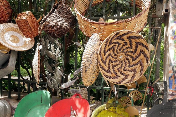 Athens Old Town Food Experience - The guides can shape the whole outing