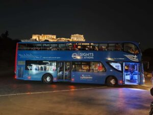 Athens panoramic tour by night with open double decker bus - The Acropolis and Parthenon glow: the main event