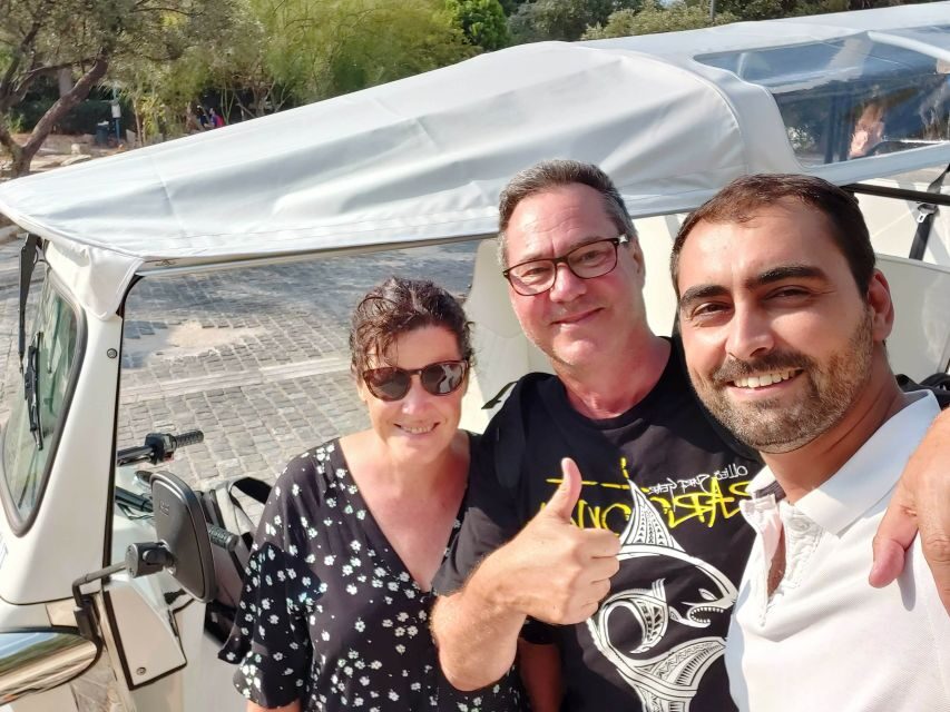 Athens: Private 3-Hour City Tour on Eco-Friendly Tuk Tuk - Guides and comfort: what the reviews highlight most