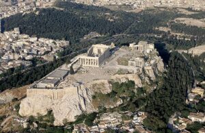Athens: Private 4-Hour Tour with Acropolis and Old Town - Parthenon Area: Parthenon, Erechtheion, and Karyatides in Context
