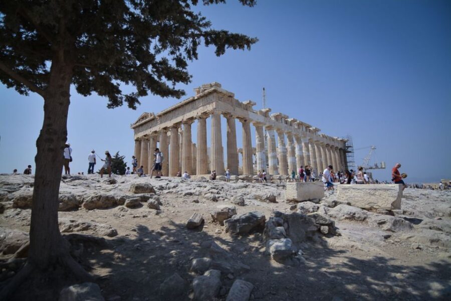 Athens: Private Acropolis Tour with focus on Kids & Families - Caryatids and the Erechtheion Porch: Art That Feels Like a Puzzle