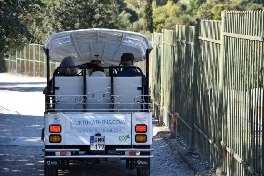 Athens: Private Evening Sightseeing Tour by Electric Tuk-Tuk - Key things to know before you go