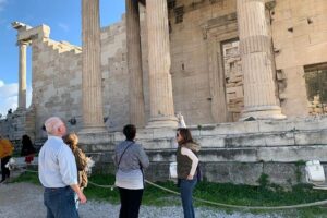 Athens Private Guided Tour: Acropolis, Parthenon and Museum - Getting Oriented Fast: Meeting Point and Start at Acropolis Metro