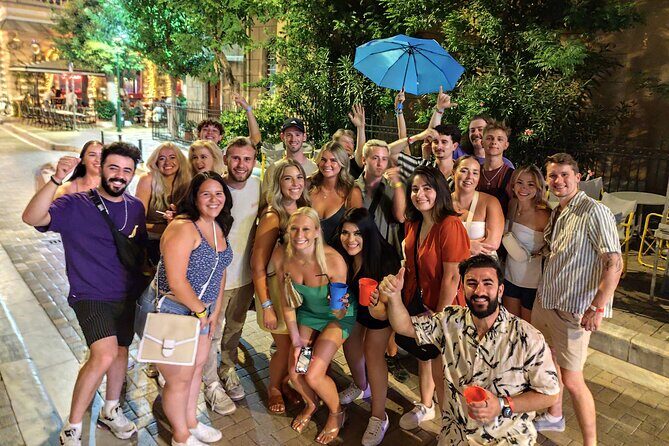 Athens Pub Crawl with 1hr Open Bar & VIP Nightclub Access - How hosts turn a nightclub crawl into a real social night