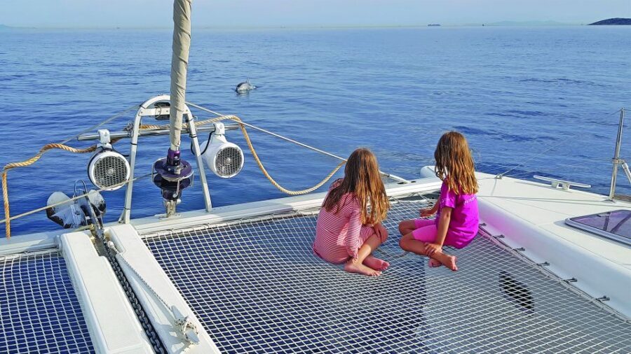 Athens: Riviera Catamaran Cruise with Meal and Drinks - Practical tips before you go: what to pack and what to expect