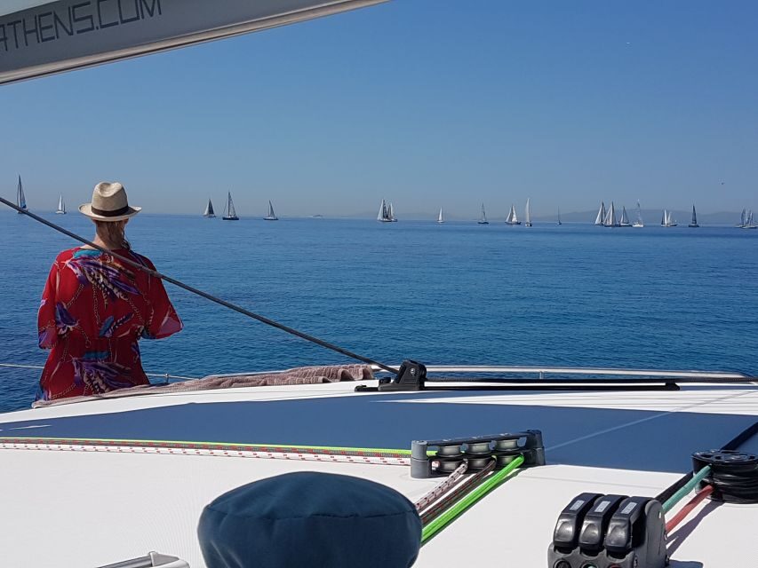 Athens: Riviera Catamaran Cruise with Meal and Drinks - Drinks and atmosphere: the crew sets the tone