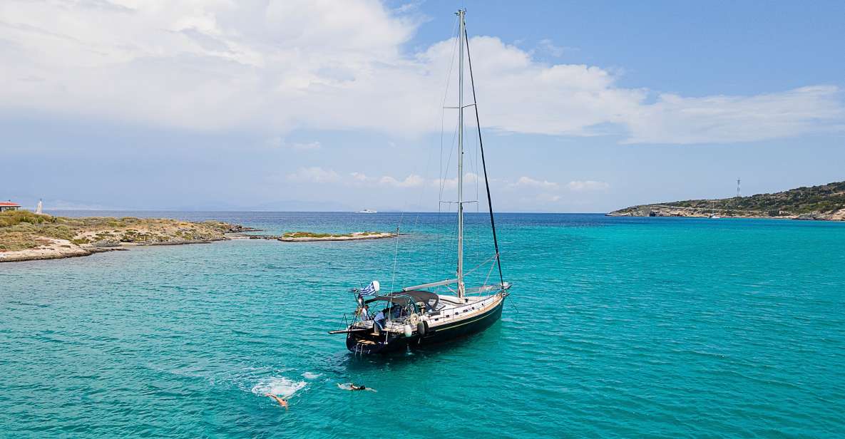 Athens Riviera: Private daily sailing cruise with lunch - Sailing away from Athens on a six-hour private yacht