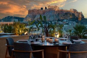 Athens: Rooftop Fine Dining at Whispers Restaurant - Where to meet: Amalia Hotel and the Syntagma sweet spot