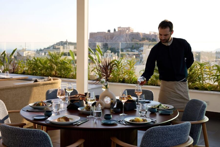 Athens: Rooftop Fine Dining at Whispers Restaurant - The dinner format: 2 hours, 3 courses, and no menu chaos