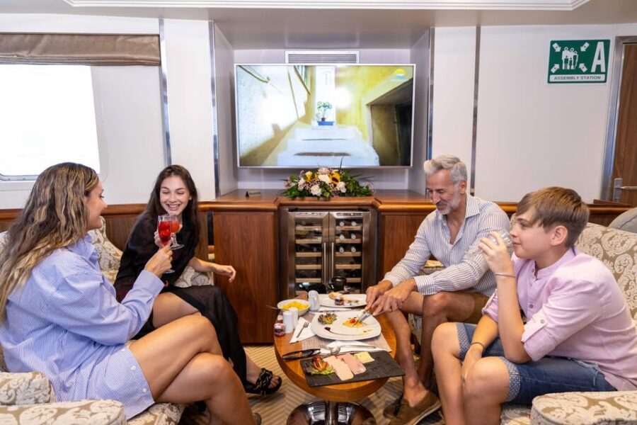 Athens: Saronic Islands Cruise with VIP Area Seating & Lunch - Key things to know before you sail