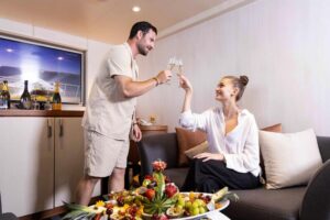Athens: Saronic Islands Cruise with VIP Area Seating & Lunch - The Athens Boarding Window and the 3-Hour Saronic Gulf Cruising Start