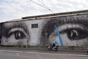 Athens: Street Art Walking Tour - Meeting at the Stanley Hotel and getting oriented quickly