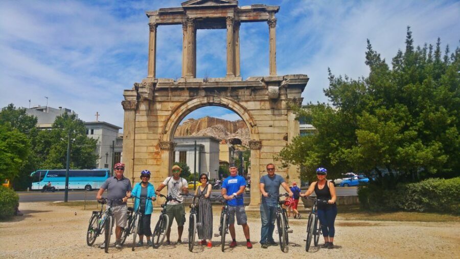 Athens: Sunset Bike Tour - Temple of Olympian Zeus photo stop: the first big Roman-classical hit