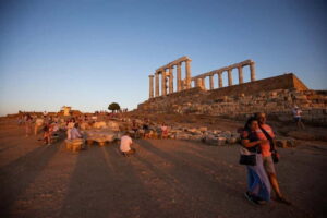 Athens: Sunset Tour to Cape Sounion & the Temple of Poseidon - Meeting point and getting out of Athens on time