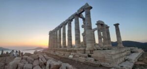 Athens: Temple of Poseidon and Cape Sounion Sunset Tour - Reaching Cape Sounion: what the 5-hour timing gets right