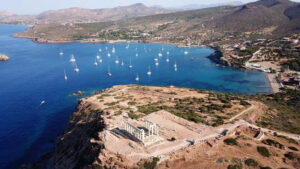 Athens: Temple of Poseidon & Cape Sounion Early Noon Tour - The ride on the Athenian Riviera: why the bus time is worth it