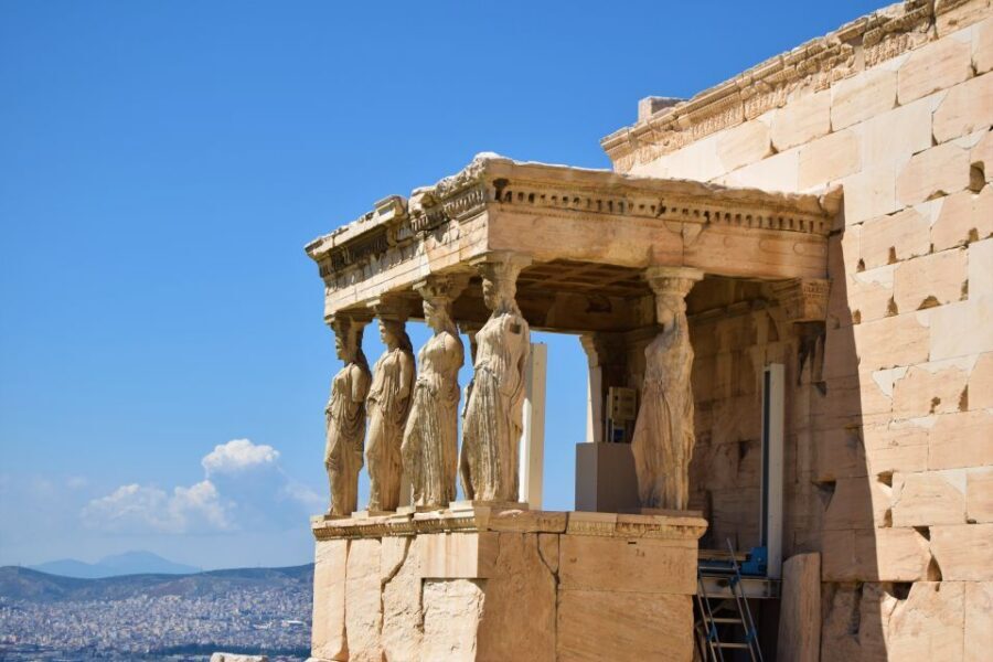 Athens: The Acropolis and Acropolis Museum Tour in German - Touring the Acropolis with a German guide: how the myths fit the stones