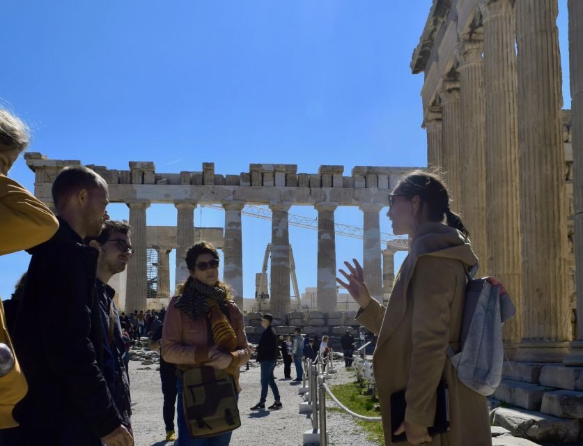Athens: The Acropolis and Acropolis Museum Tour in German - The photo stop: why that 20 minutes on the hill is planned