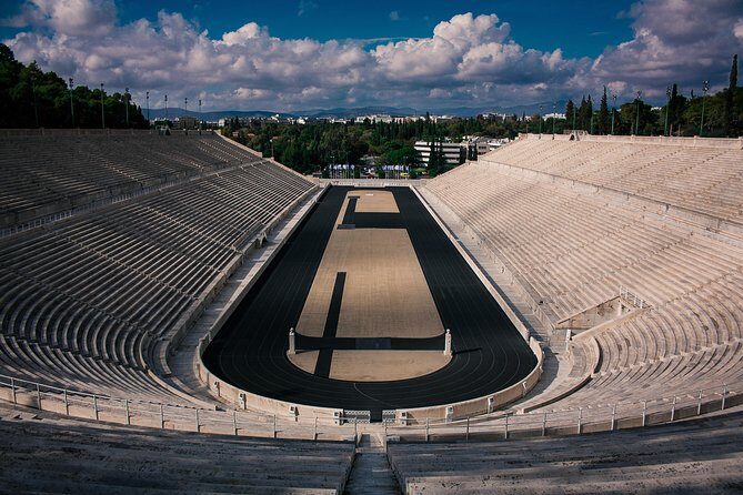 Athens, The Acropolis and Cape Sounion Full-Day Tour with Lunch - Lunch at Amalia Hotel: a solid break near the National Gardens