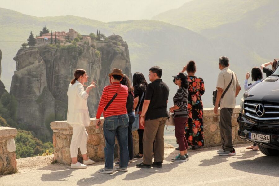 Athens to Meteora: Monasteries & Hidden Caves Bus Tour - Meteora in One Day: how the Athens-to-Kalambaka plan really works