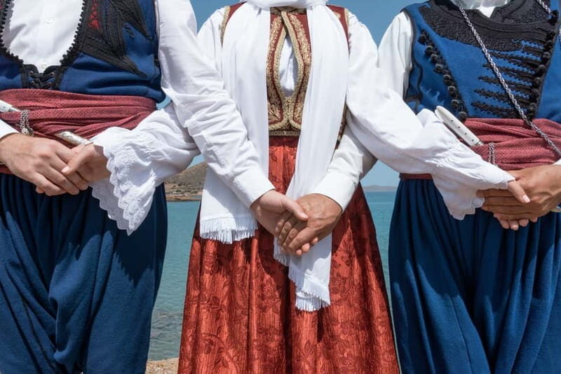 Athens: Traditional Greek Show in Plaka with Dinner - Hotel pickup and the panoramic drive to the lit-up Acropolis