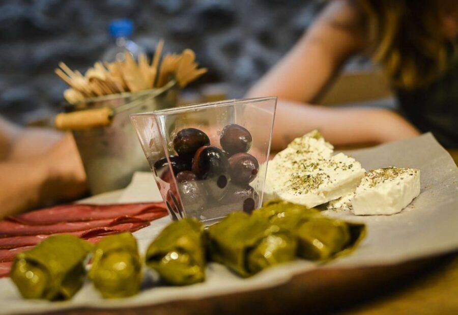 Athens: Ultimate Food Walking Tour with 15 Tastings - How Much Food You’ll Eat (So You Don’t Regret Breakfast)