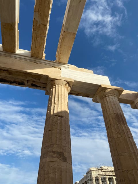 Athens: Unforgettable Online city guide with Meouzo. - Should you book the Meouzo Athens ebook?