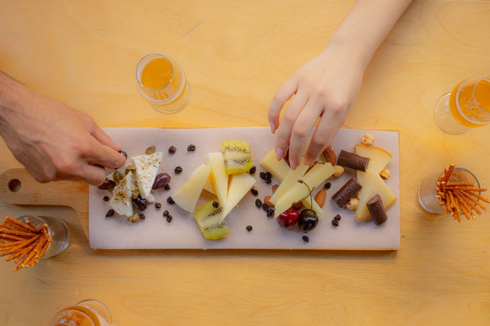 Athens: Walk and Beer Tasting - Who should book this Athens experience?