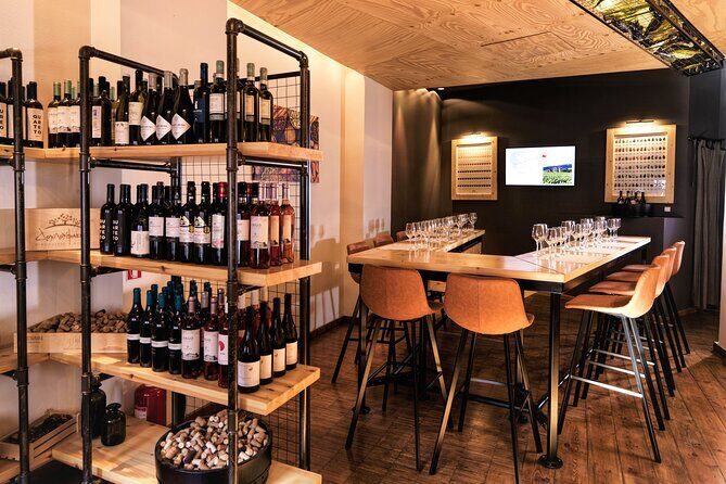 Athens: Wine Workshop Create your Own Wine under the Acropolis - The tasting start: your palate does the talking