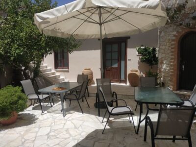 Athens Winery Tour - A winery with roots going back to 1875