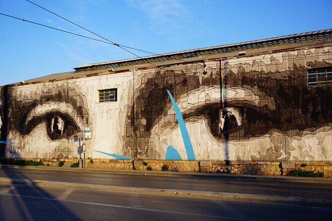 Awesome Street Art Tour in Athens with a Local Expert Small-Group - Stop 4: Omonia Square’s Contrast and Closer Reading (About 30 Minutes)