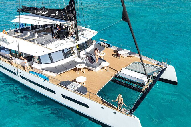 Balos & Gramvousa: Cruise with Meals, Drinks & Transfer - Board experience: comfort, safety, and the crew rhythm