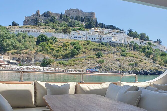 Bay to Bay Cruise in Lindos - How the 6-Hour Day Flows on the Water