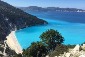 BEST 4 KEFALONIA - private tour - Melissani Cave lake boat: plan for tickets and queues