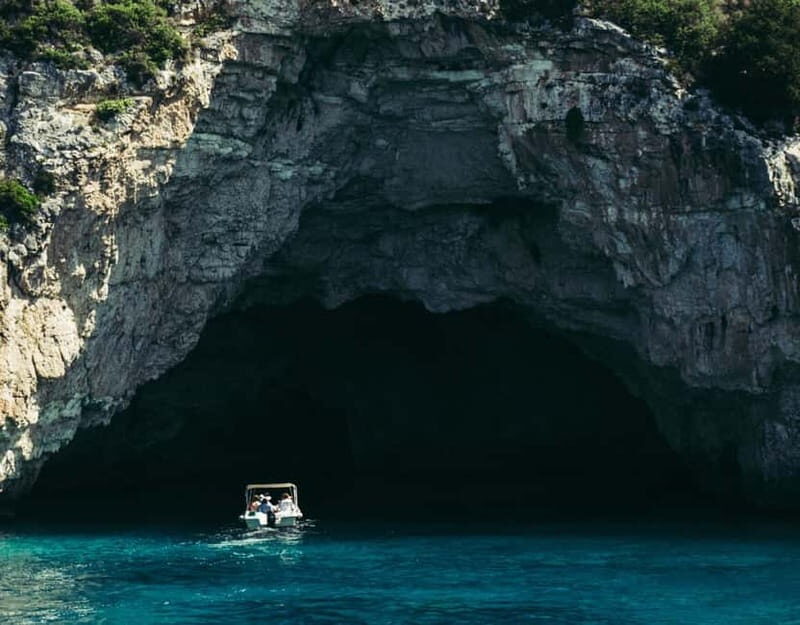 Best Corfu Tour for First Time Visitors - Paleokastritsa Beach: Rocky Coves and the Cave Boat Choice