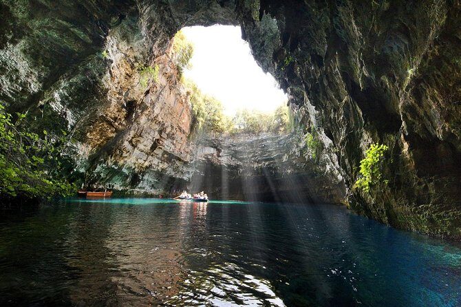 Best of Kefalonia: Half-Day Private Sightseeing Tour - Why This Private 5-Hour Loop Works So Well on Kefalonia