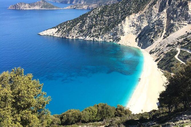 Best of Kefalonia: Half-Day Private Sightseeing Tour - Stop 3: Drogarati Cave and the Timing Tip That Matters