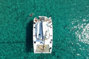 Best of Milos and Poliegos Catamaran snorkelling Cruise with BBQ - Adamantas timing: how the day is paced from 9:00am to back on shore