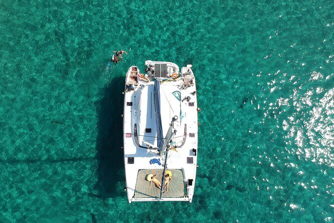 Best of Milos and Poliegos Catamaran snorkelling Cruise with BBQ - Adamantas timing: how the day is paced from 9:00am to back on shore