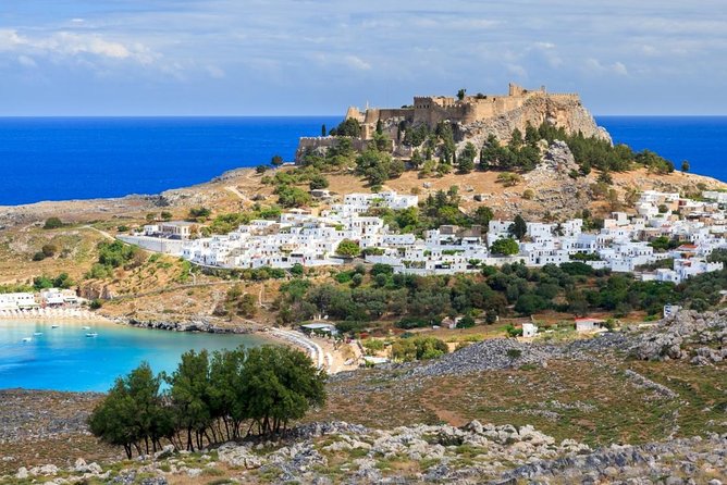 BEST of RHODES & LINDOS - HALF DAY PRIVATE GUIDED TOUR - Entering Rhodes Old Town through D’Amboise Gate
